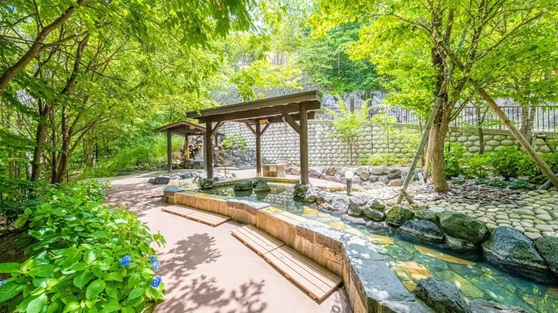 Апартаменты Lions Mansion Sapporo Jozankei Sanbankan - Vacation Stay 10917
